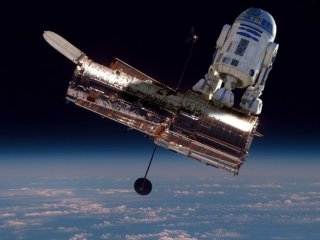 R2D2 Fixing The Hubble Space Telescope